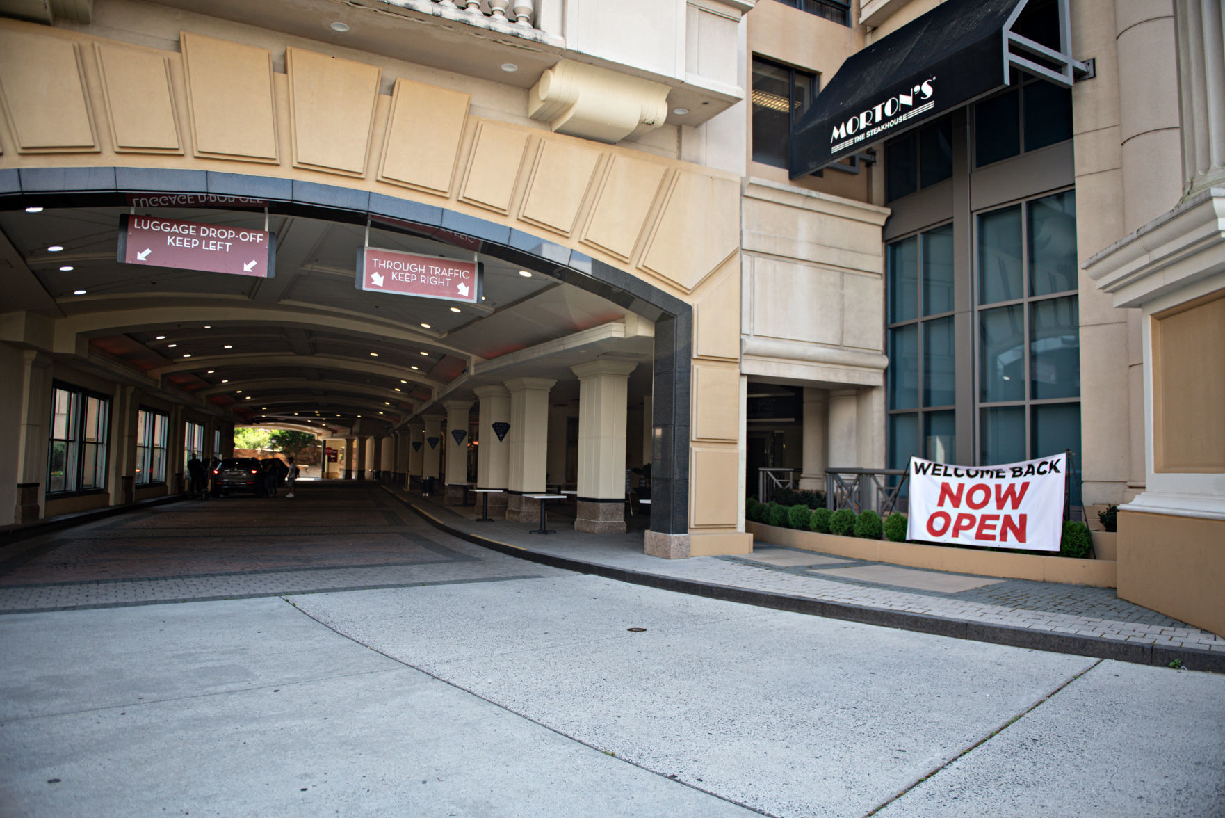 070420_nws_casinoreopen
